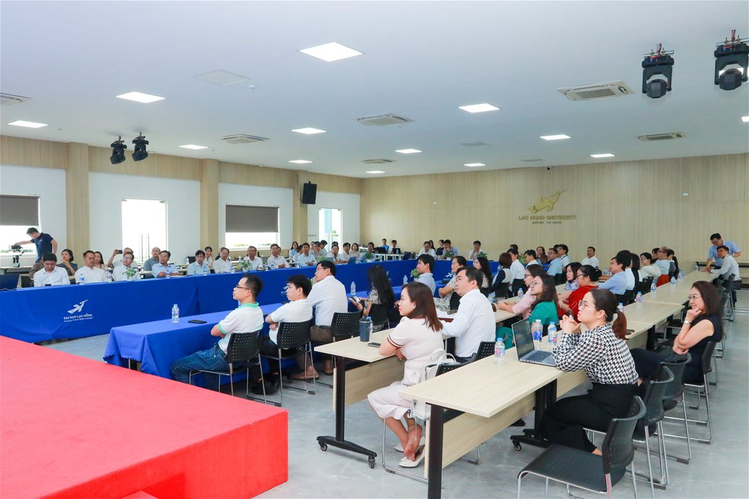 Khơi mở nội lực từ cuộc gặp gỡ đội ngũ PGS, Tiến sĩ và Nghiên cứu sinh